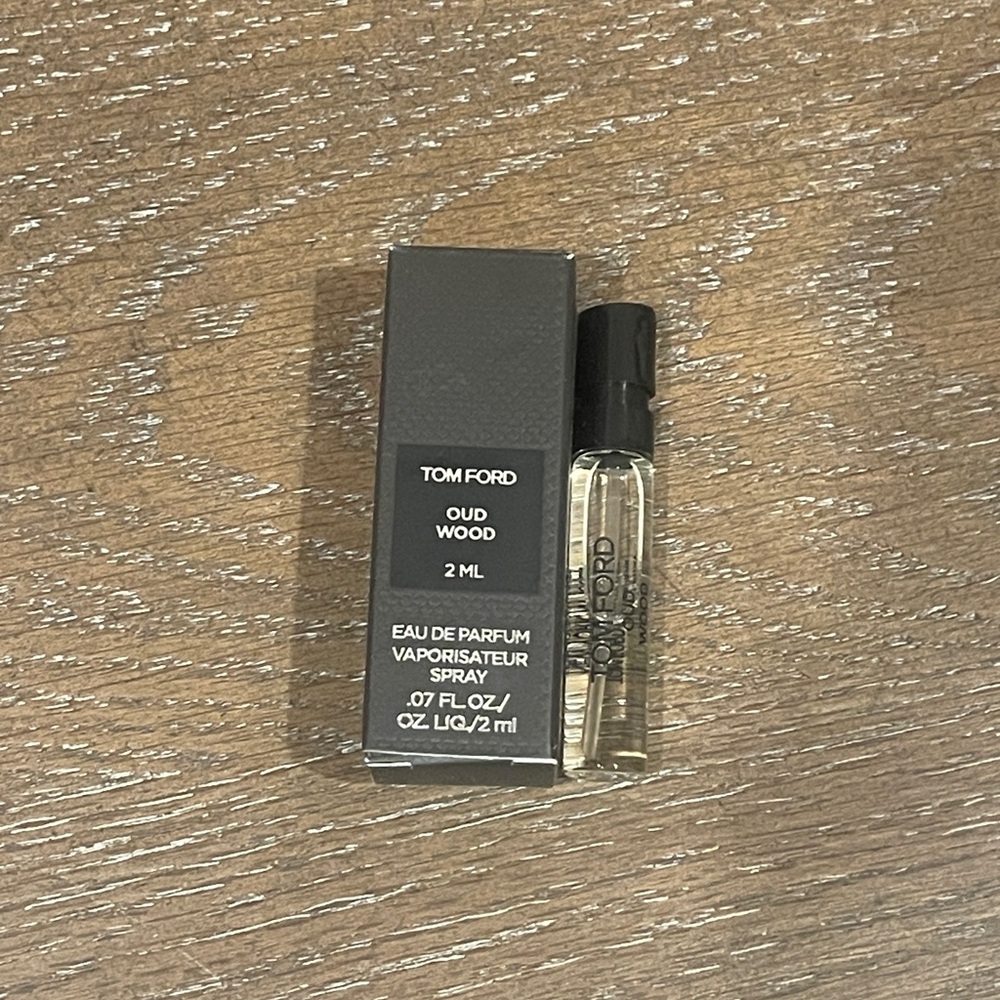 Tom Ford Oud Wood Eau De Parfum Perfume Unisex Fragrance Sample Spray 2ml NEW